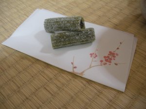A close up the sweets. They are made to look like butterbur (蕗ふき). They were really tasty.